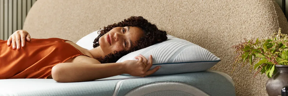 tempur-pedic-pro-adapt-pillow-lifestyle